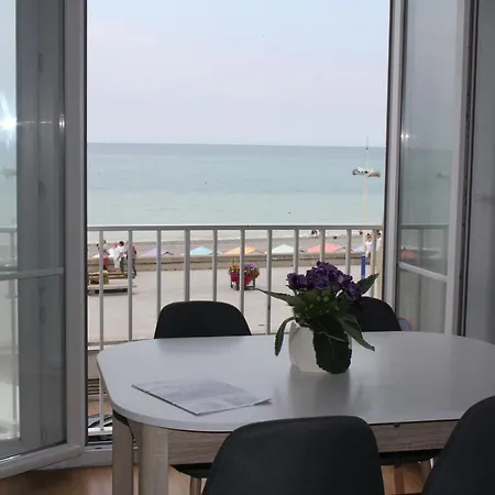 Appart. Superbe Vue Mer Et Funiculaire Le Treport Exterior photo