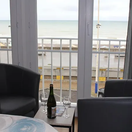 Appart. Superbe Vue Mer Et Funiculaire Le Treport Exterior photo